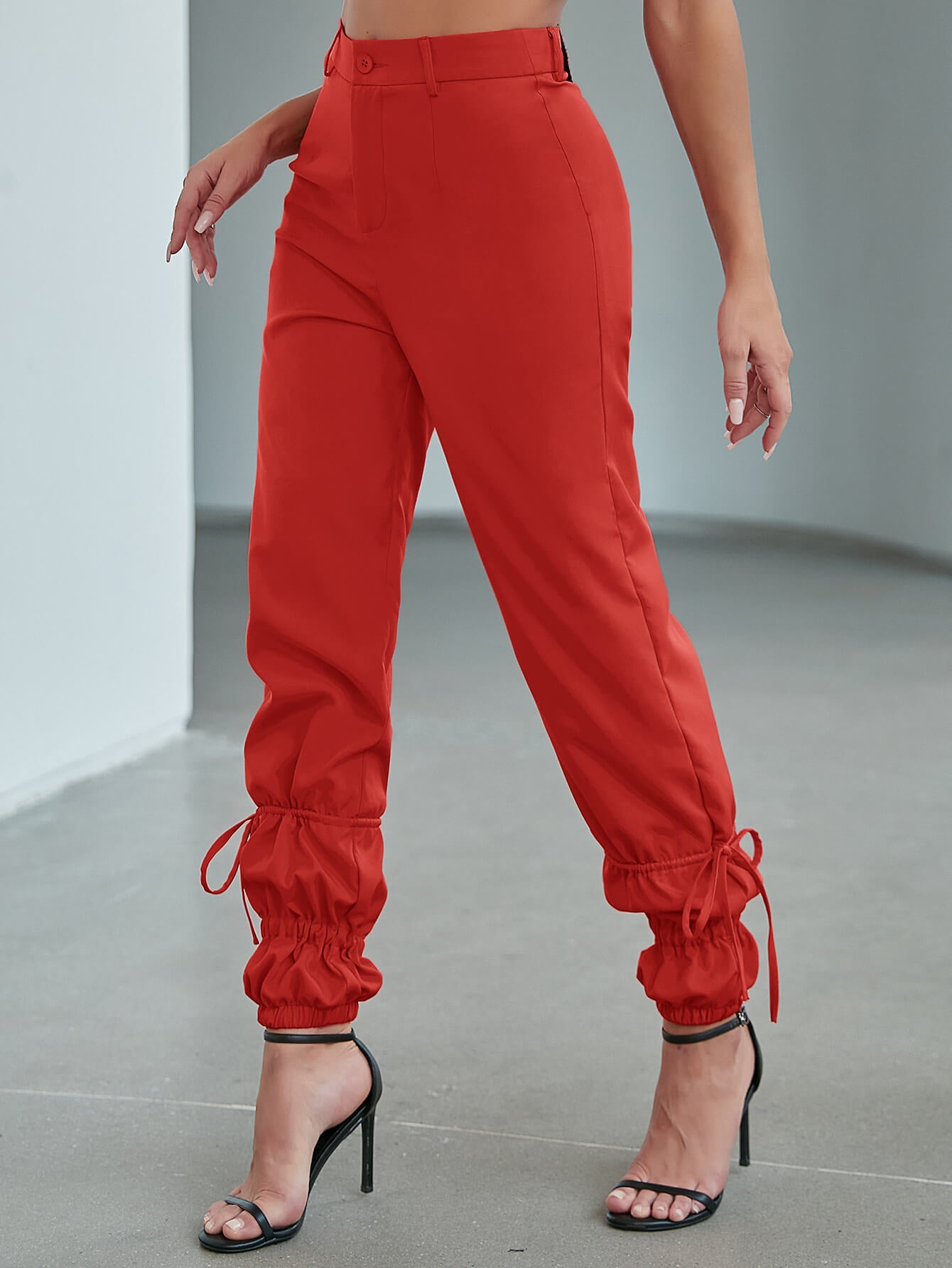 I SEE RED DRAWSTRING ANKLE DETAIL PANTS