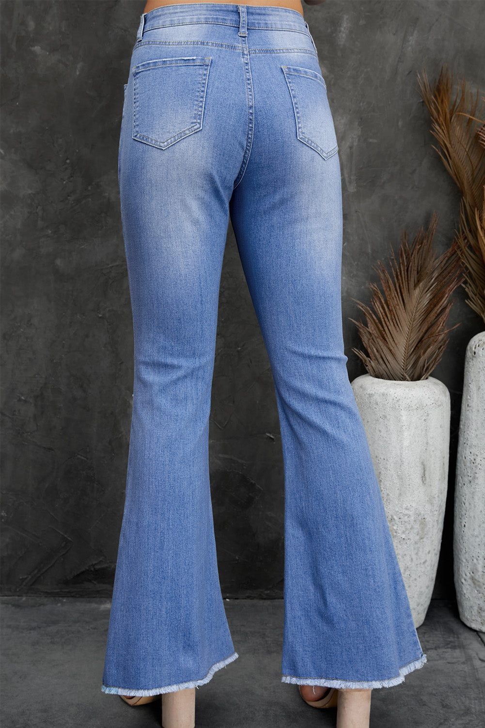 SOUTHERN HONEY HIGH WAIST BUTTON FLARE JEANS